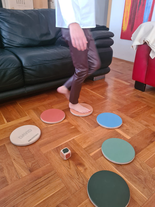MONTESSORI STEPPING STONES