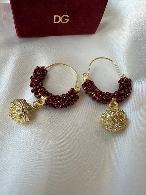 Burgundy Aura