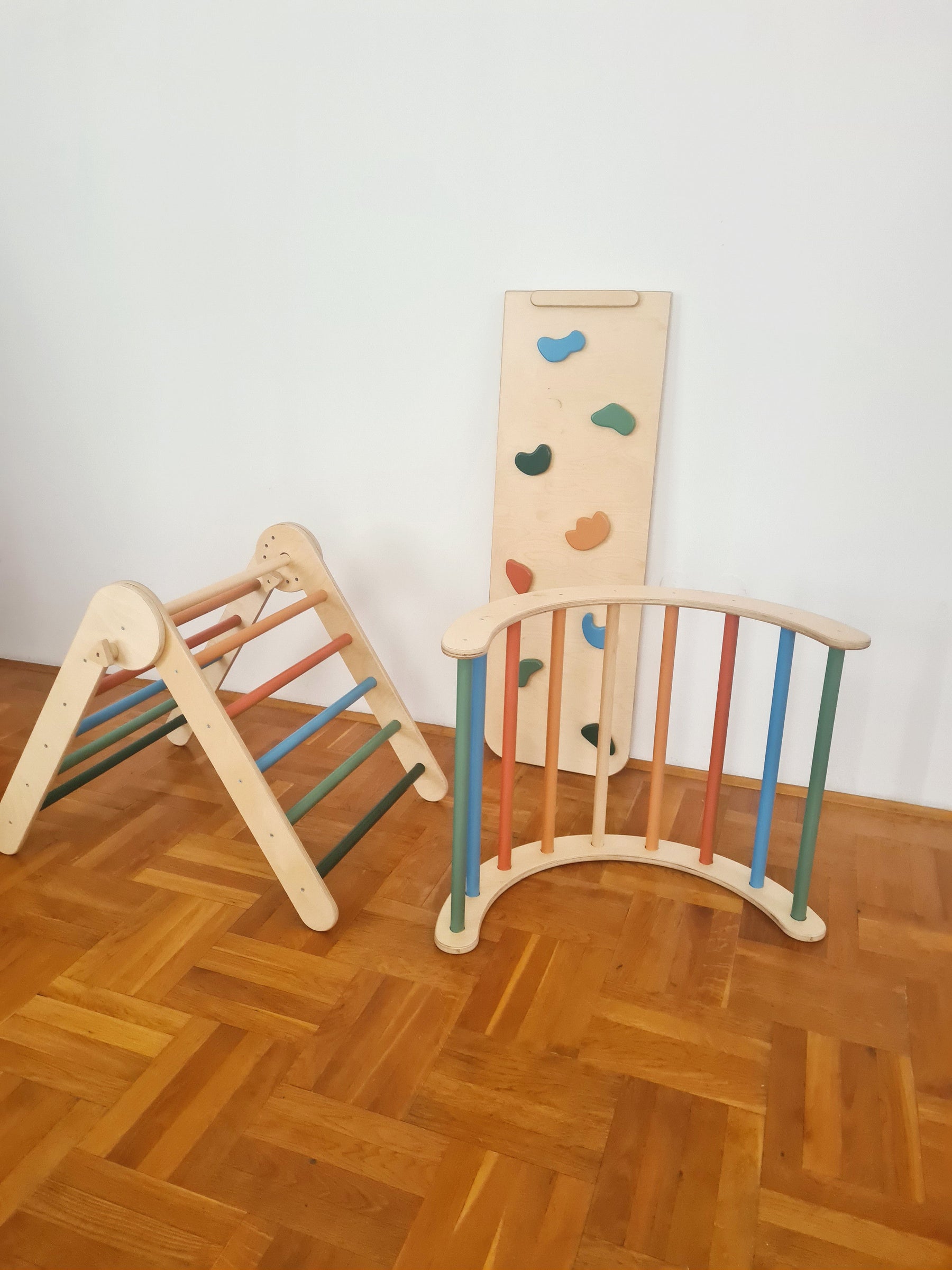 MONTESSORI PIKLER SET 3U1 / u boji, trokut, tobogan - hvatišta i luk arch