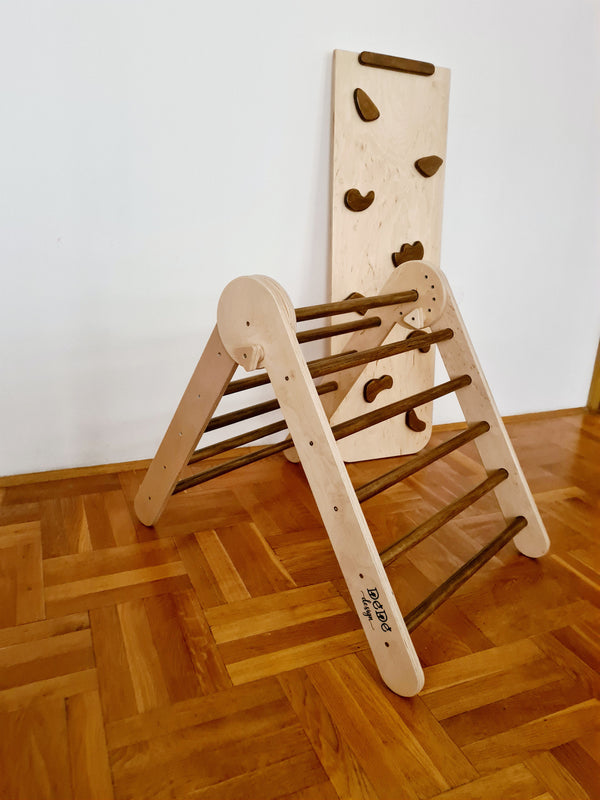 MONTESSORI PIKLER s toboganom i hvatištima / eko lak, boja oraha