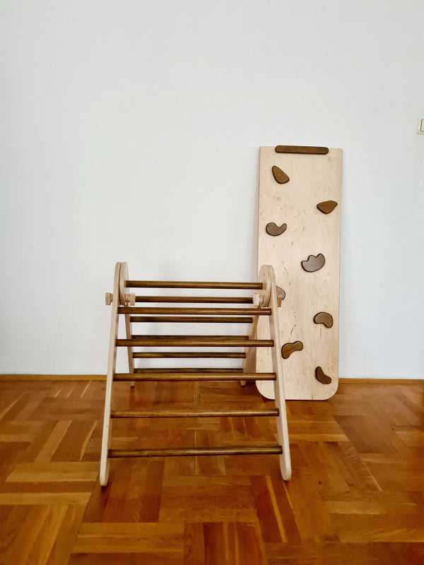 MONTESSORI PIKLER s toboganom i hvatištima / eko lak, boja oraha