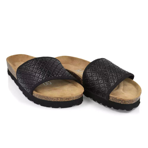 Ivy Rombo Black