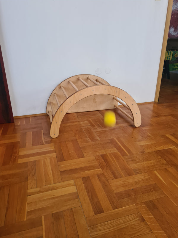 MONTESSORI ARCH / luk s daskom, penjalica i ljuljalica