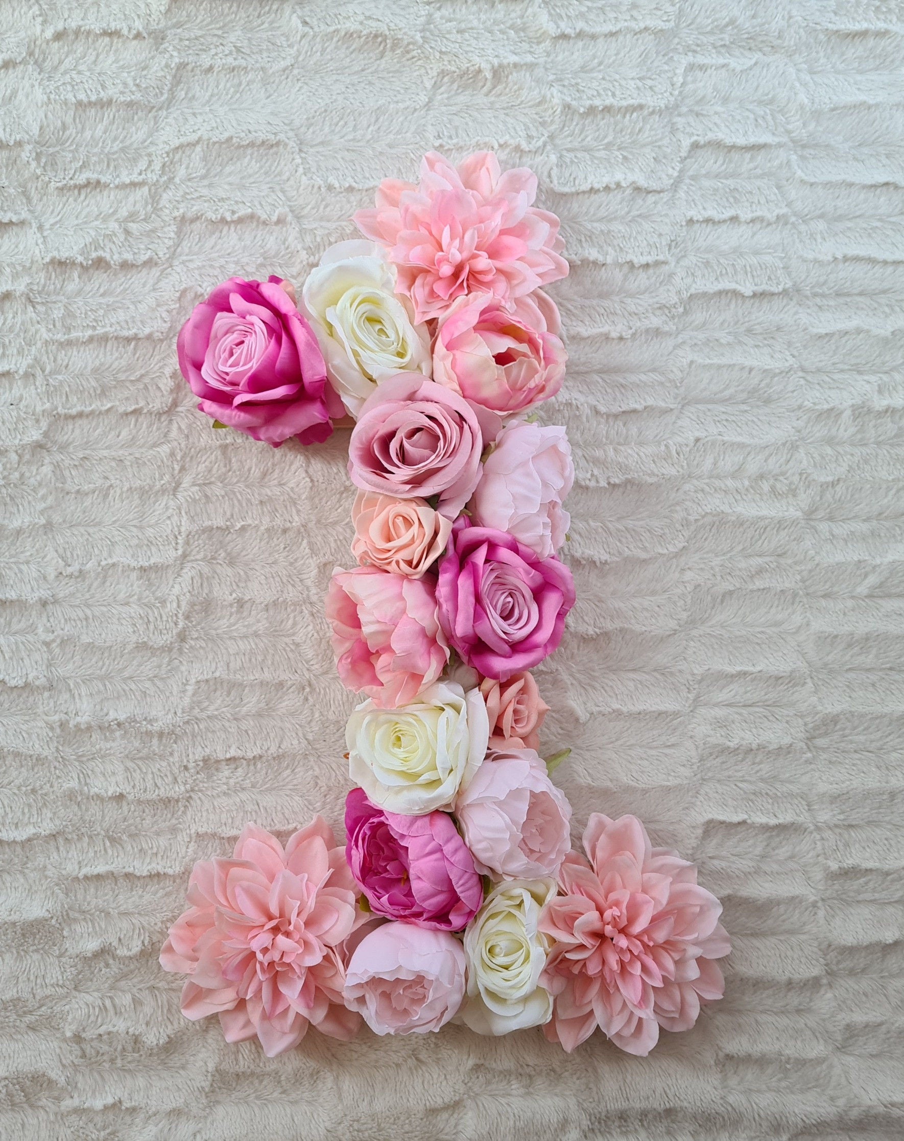 FULL BLOOM cvjetni broj