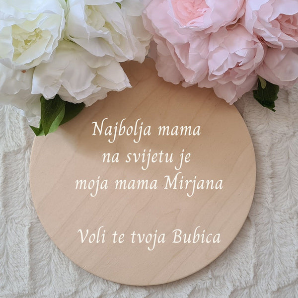 DRVENI KRUG / Majčin dan