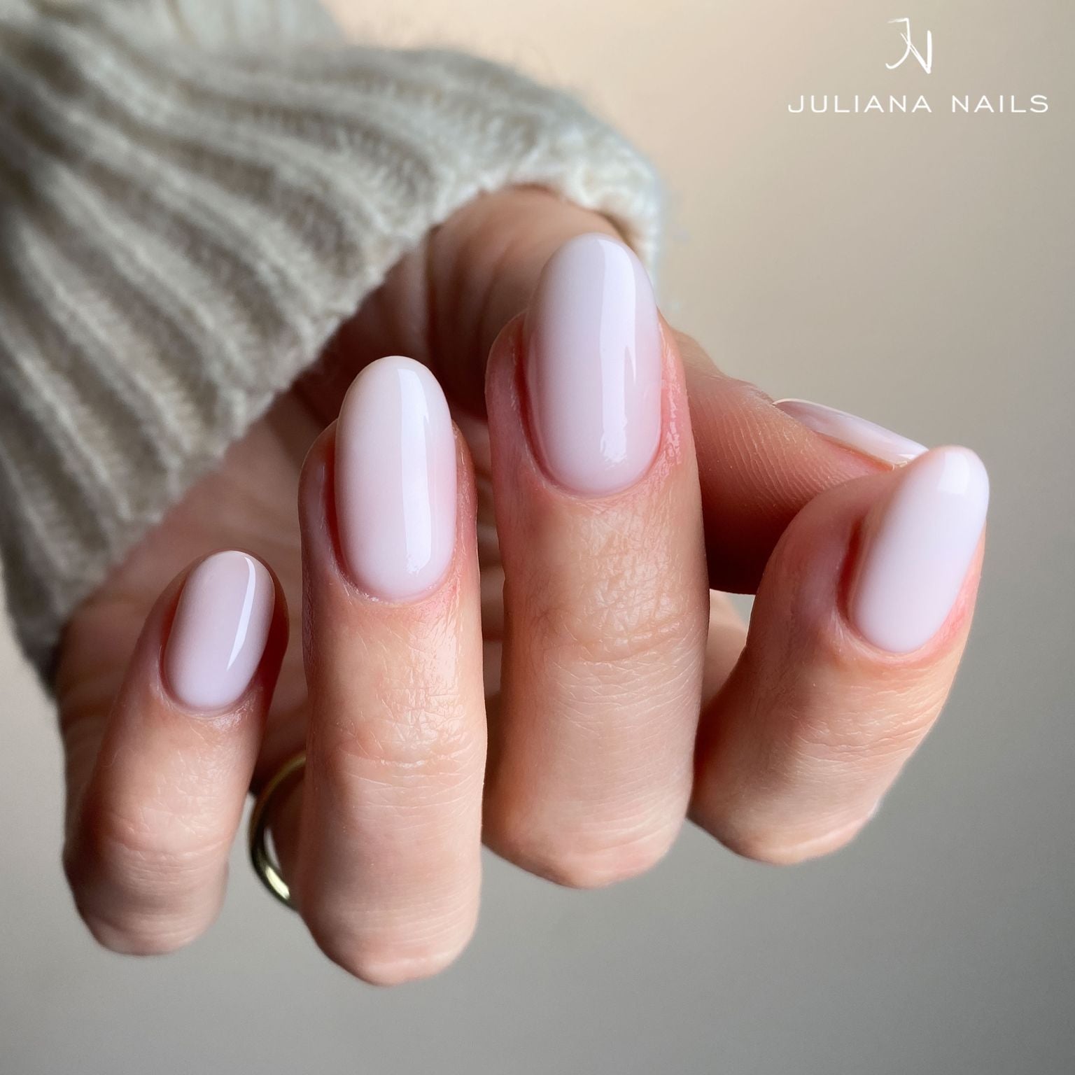 Gel lak – Rubber Base Gel – Milky White