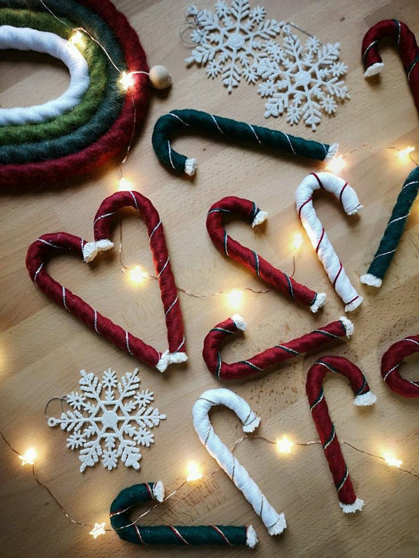 CANDY CANE / ukras od vune