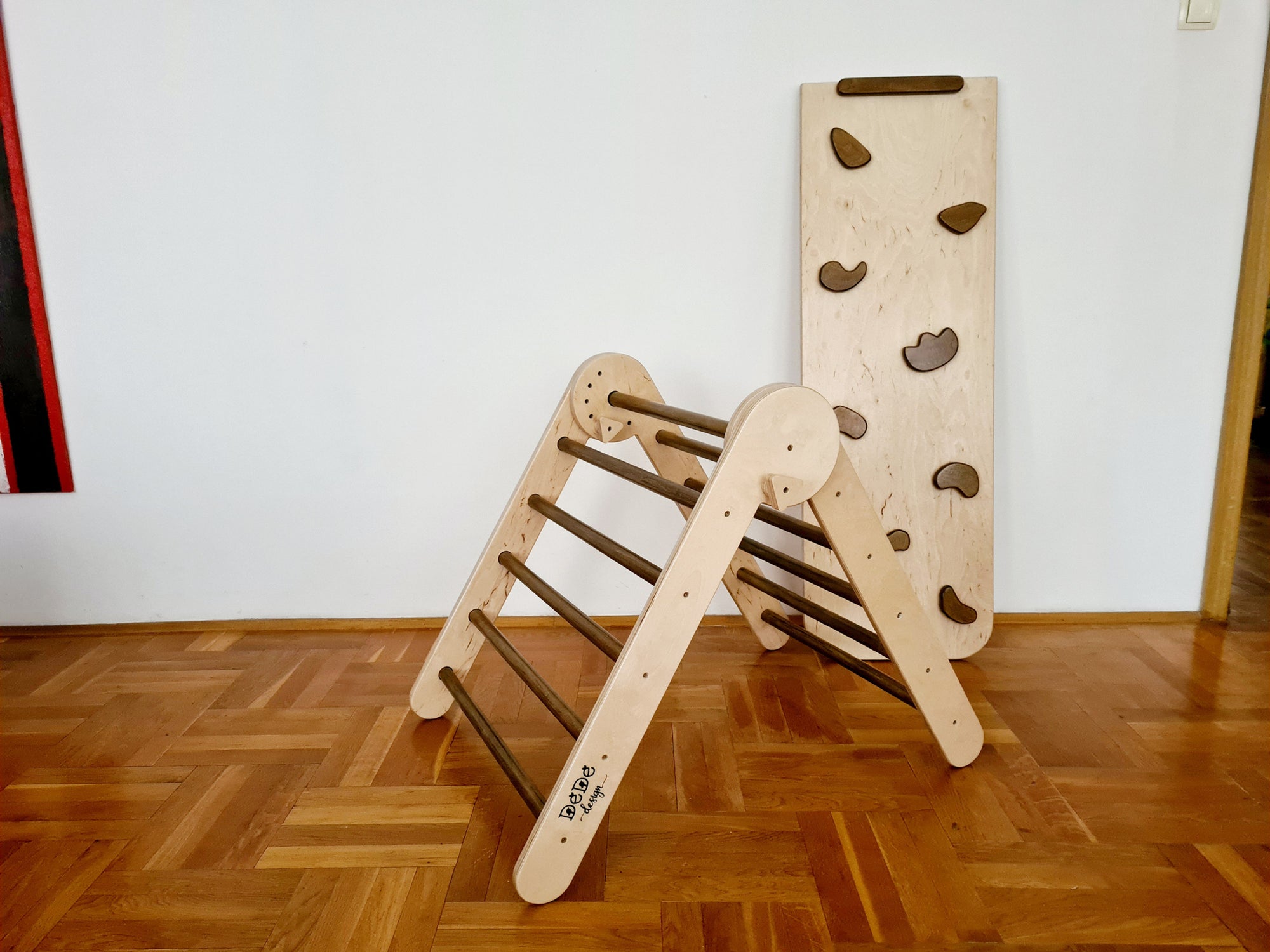 MONTESSORI PIKLER s toboganom i hvatištima / eko lak, boja oraha