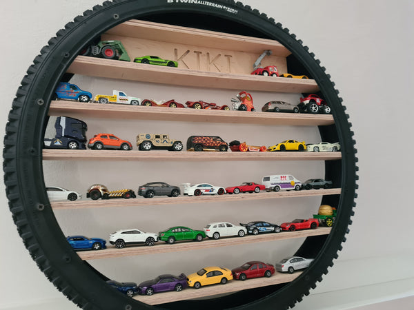 WHEELY polica za mala vozila